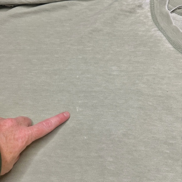 Free People Daisy Sweatshirt Washed Army Green Small S Oversized Heart OB1899422 - Picture 11 of 12